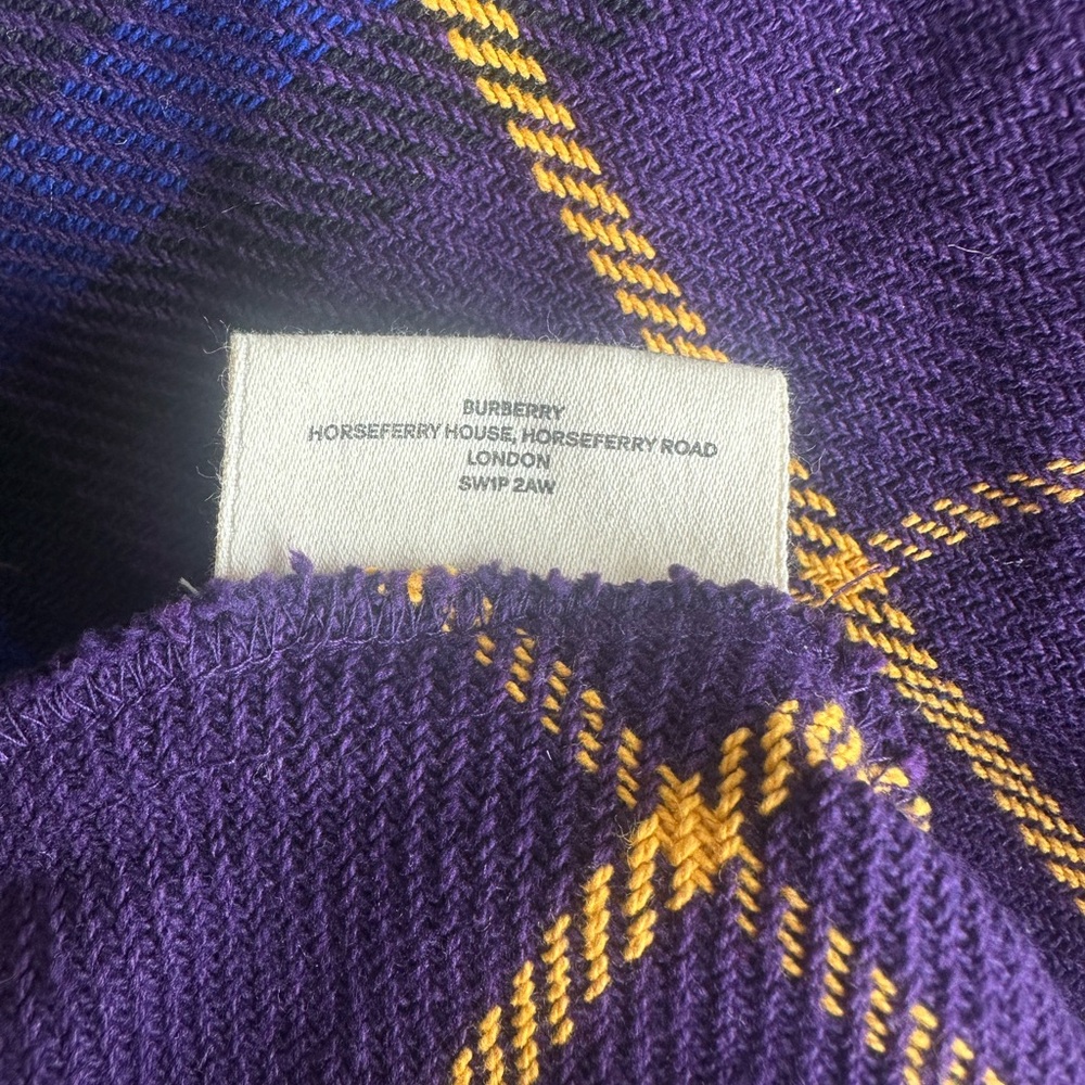 Burberry Plaid Purple Tote Bag - Picture 2 of 2